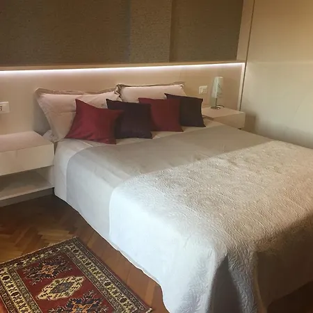 Apartment & Mariza